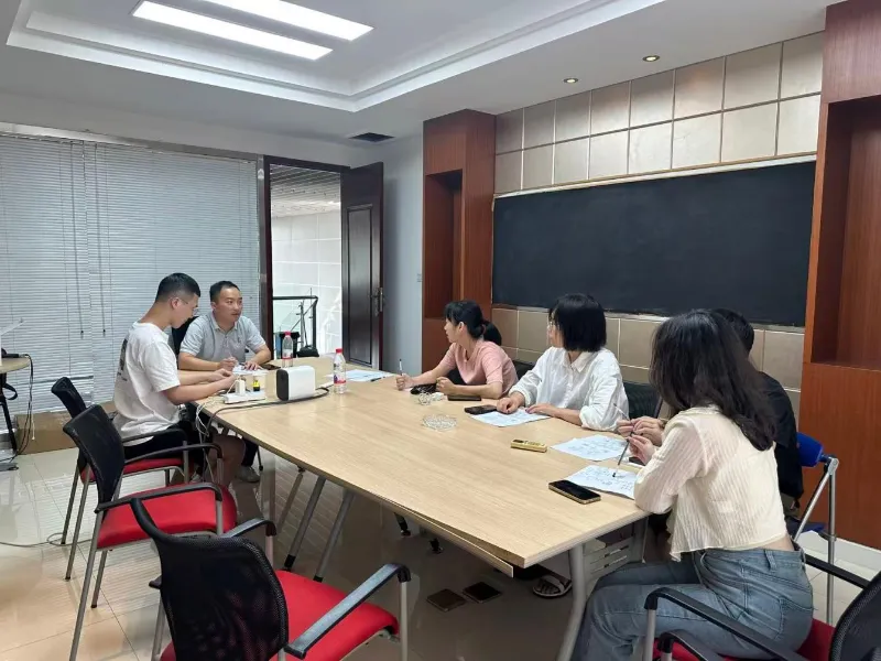 Een kraanfabriek in China controleren: 5 dingen die ervaren importeurs eerst controleren